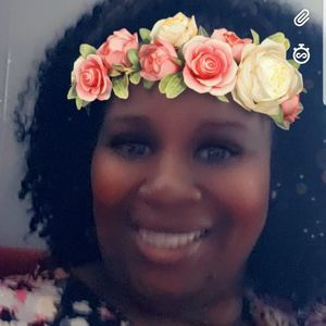 Meet your Posher, Tanetia